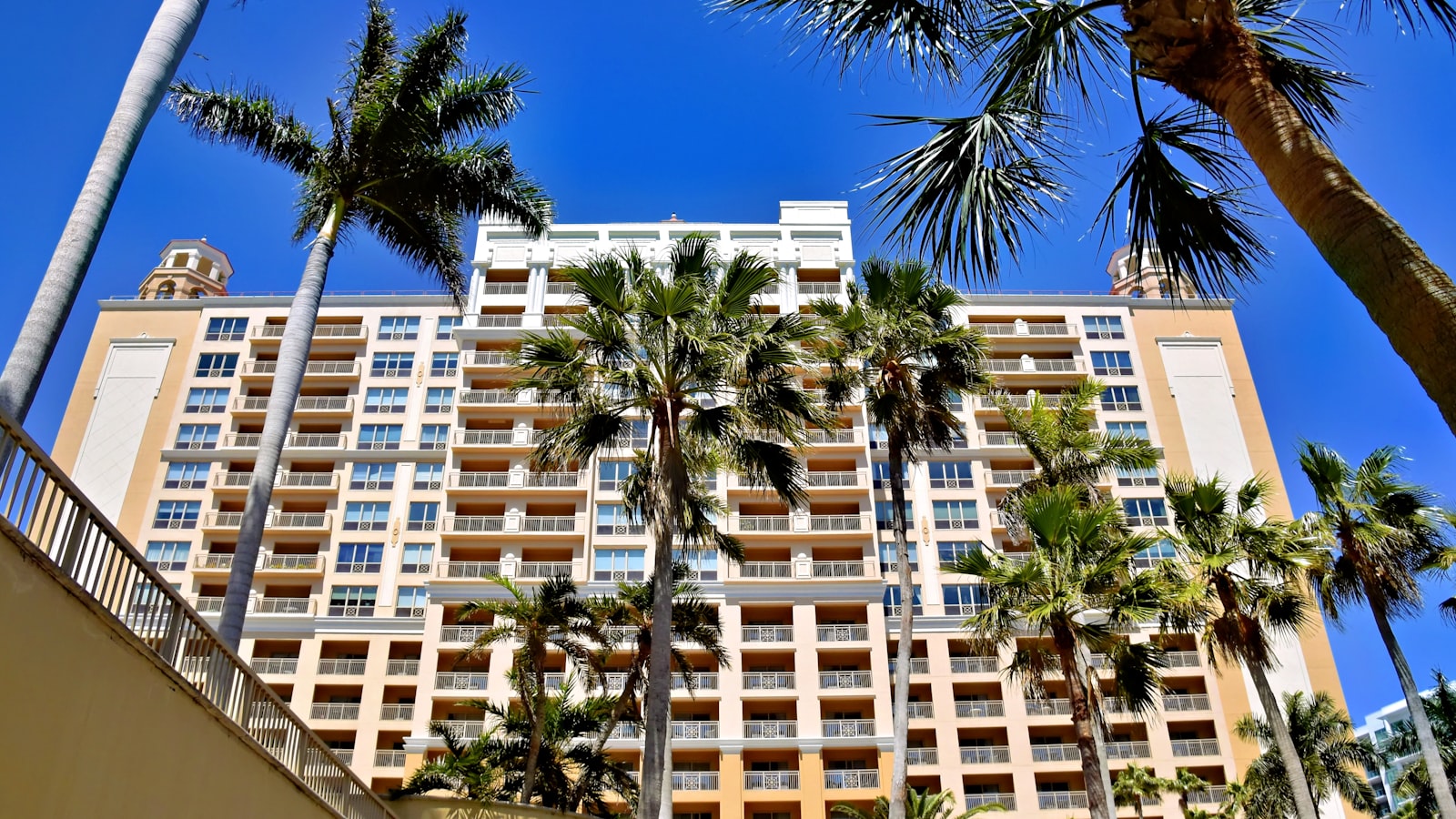 The Florida Hotel Owner's Exit Planning Playbook (2026 Guide)