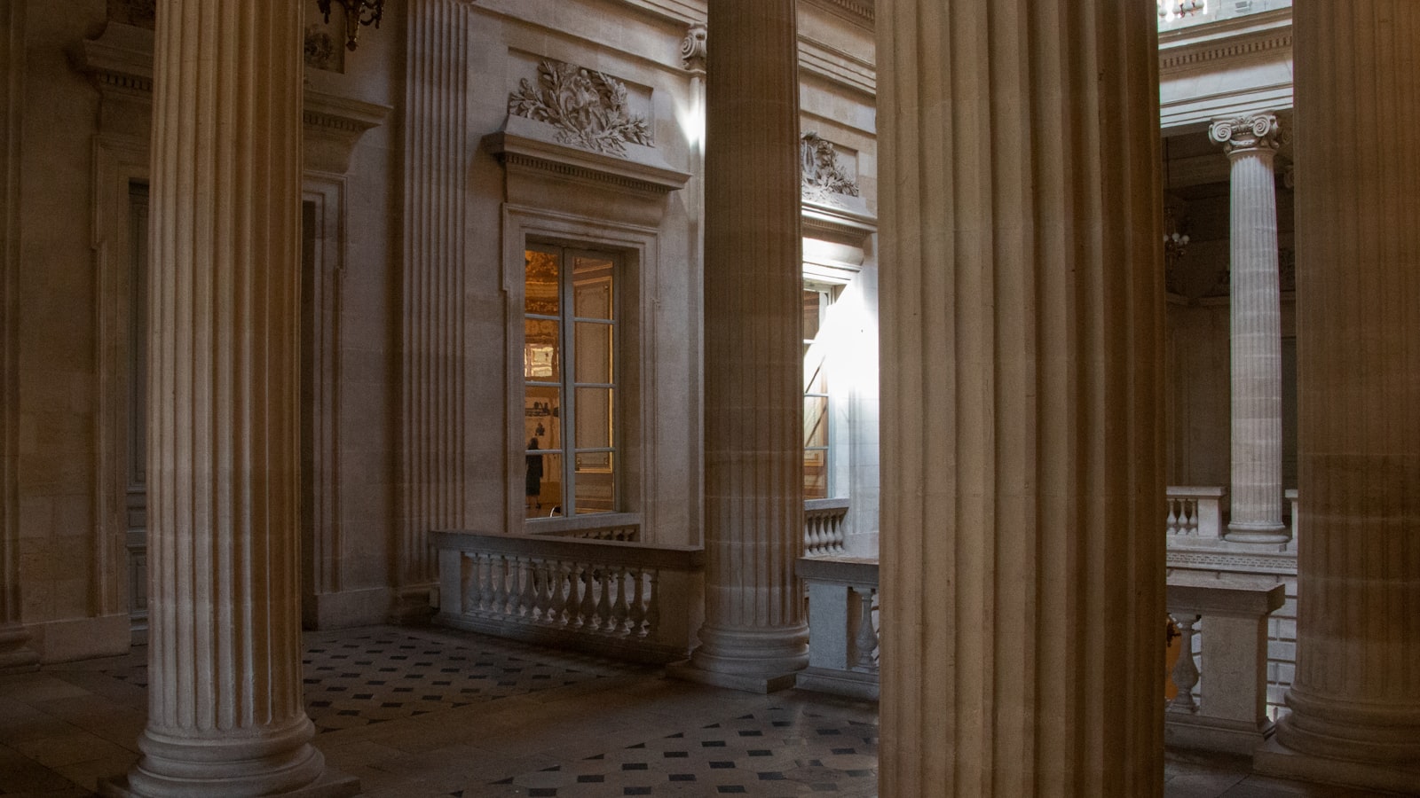 SBA vs. Conventional Financing for Florida Hotel Acquisitions